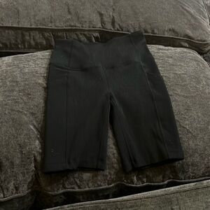 Ribbed Zella biker shorts